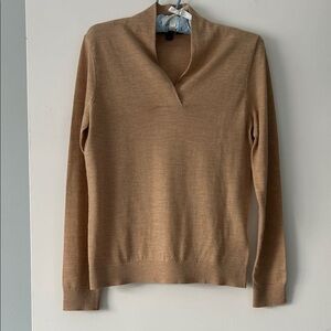 Brooks Brothers 100% fine merino beige  Sweater